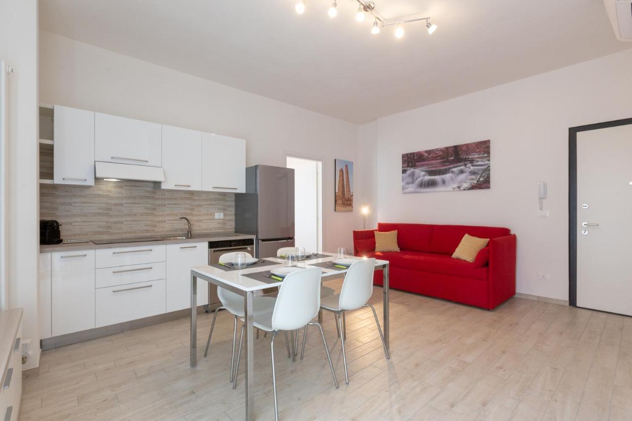 Appartamento Enjoy Bolonia Exterior foto